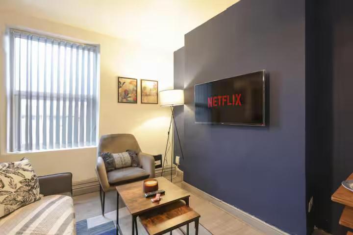 Pet-Friendly 3Br Home, Sleeps 7, 1 Mile From City Centre Leeds (West Yorkshire) Bagian luar foto