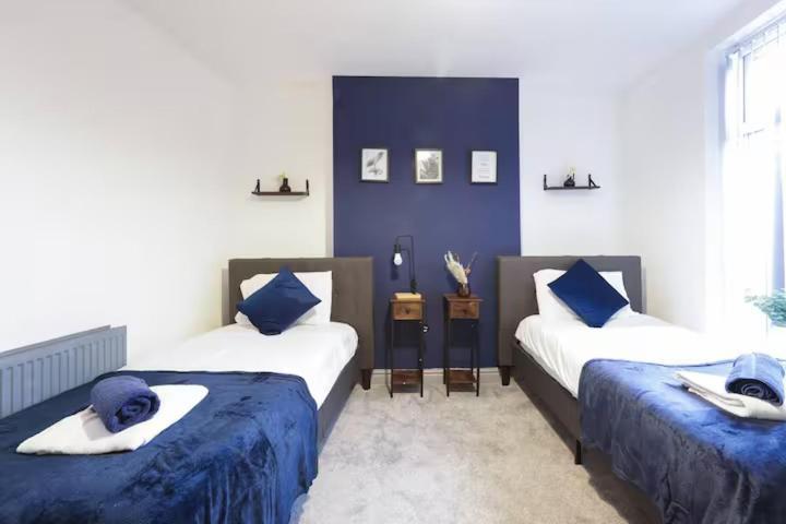 Pet-Friendly 3Br Home, Sleeps 7, 1 Mile From City Centre Leeds (West Yorkshire) Bagian luar foto